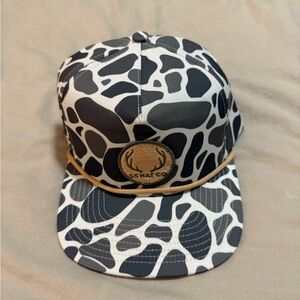 Black and White Patterned Men's Cap